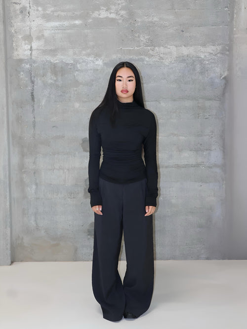 AIMrn Sculpt Long Sleeve Top – Black